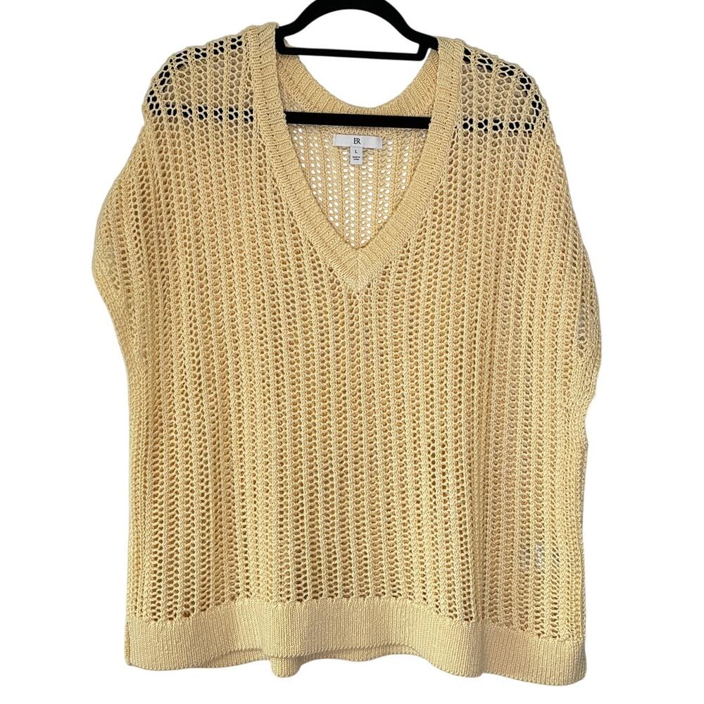 Crochet Open-knit Light Yellow V-neck Sweater Vest in Size L
